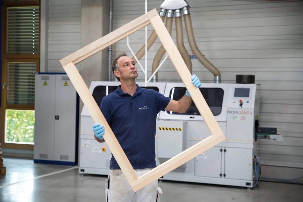 Fensterbau: Remmers stellt neue Beschichtung vor