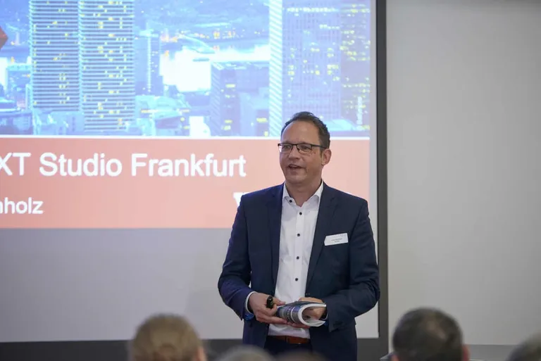 Jürgen Buchholz, Verkaufsleiter von Wicona für das Verkaufsbüro West