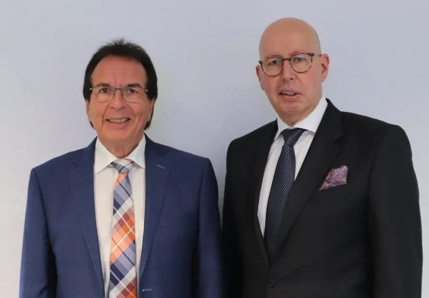 Kontinuität an der Spitze des pro-K