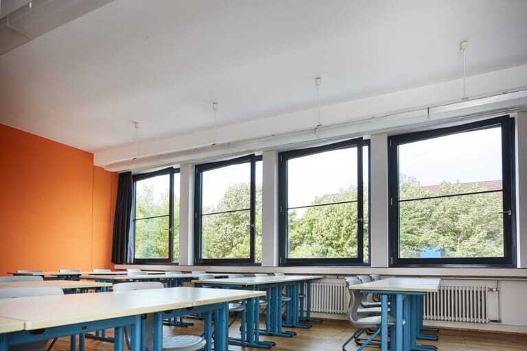 Die neuen Aluminiumfenster