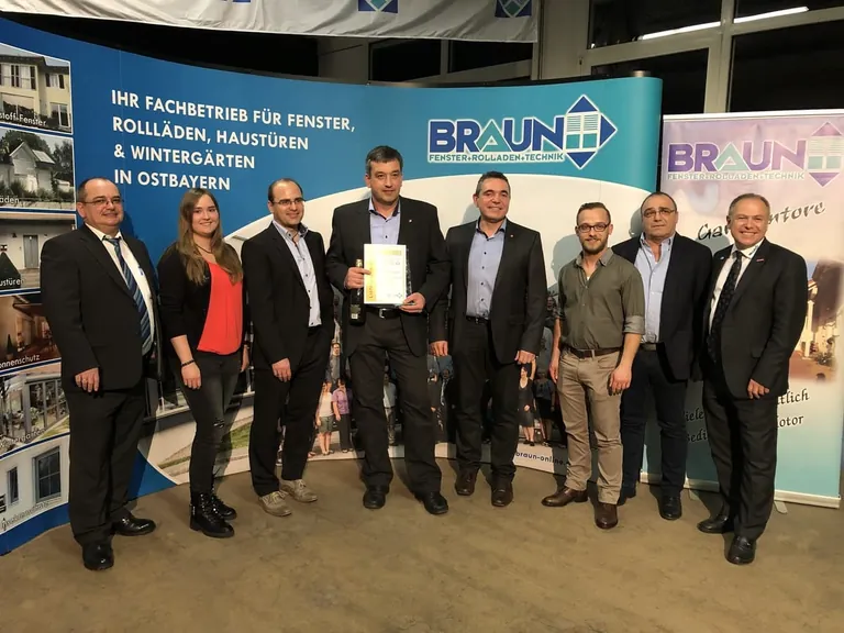 3E erhält Lieferanten-Award von Rollladen Braun