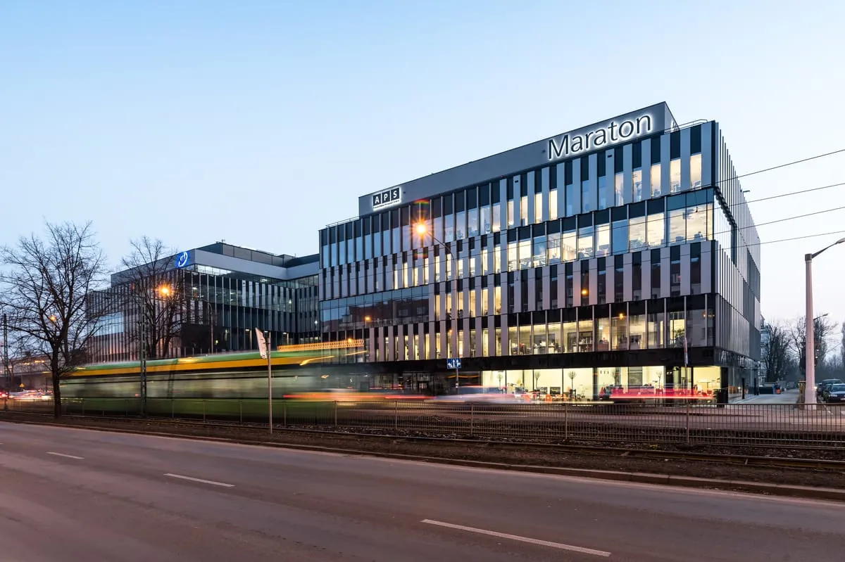 Ausgezeichneter Bürokomplex