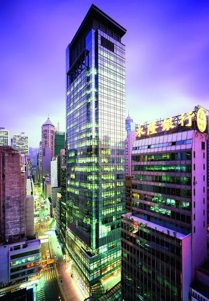 Vom abhängigen zum eigenständigen Glashersteller