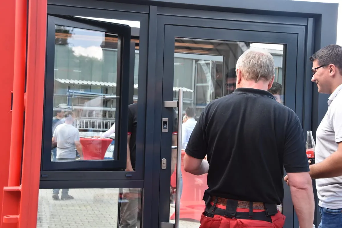 Vor-Ort-Schulung  für die Mitarbeiter