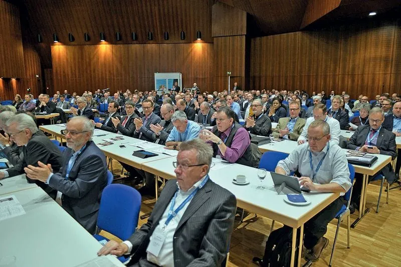 Das bieten die 44. Rosenheimer Fenstertage 2016