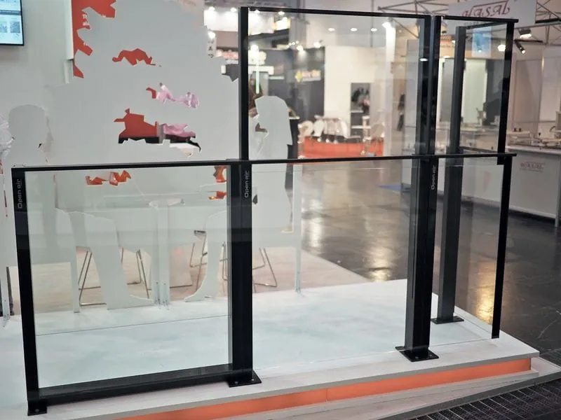 Neuartiges Windschutz-System aus Glas