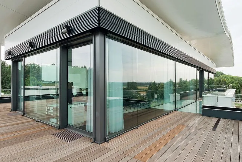 BF redet Klartext zu Sicherheitsglas