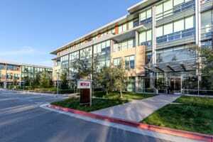Netflix Headquarters mit smartem Glas