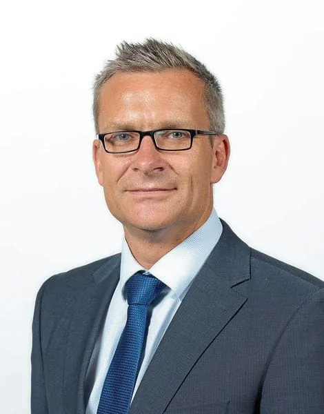 Dr.-Ing. Werner Jager ist zurück bei Wicona