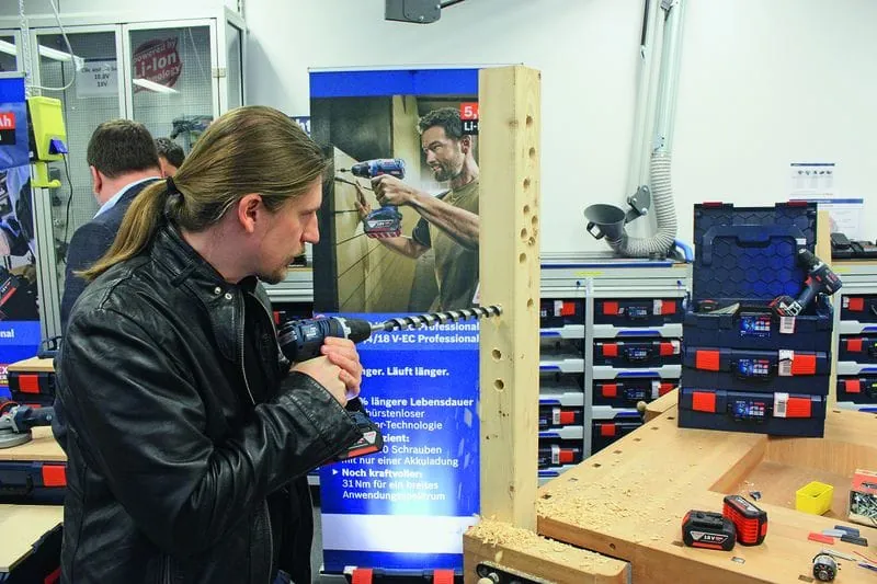 Hier bohren Sie an der richtigen Stelle