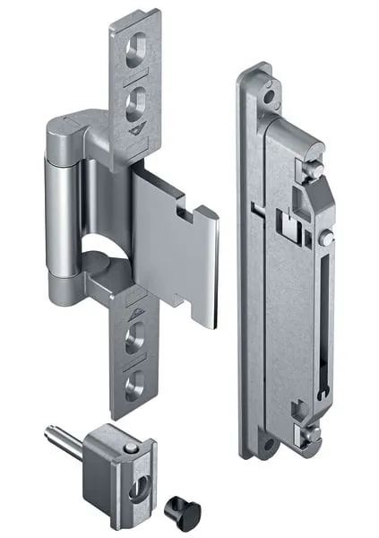 Schwere Eingangstüren effizient produzieren und montieren