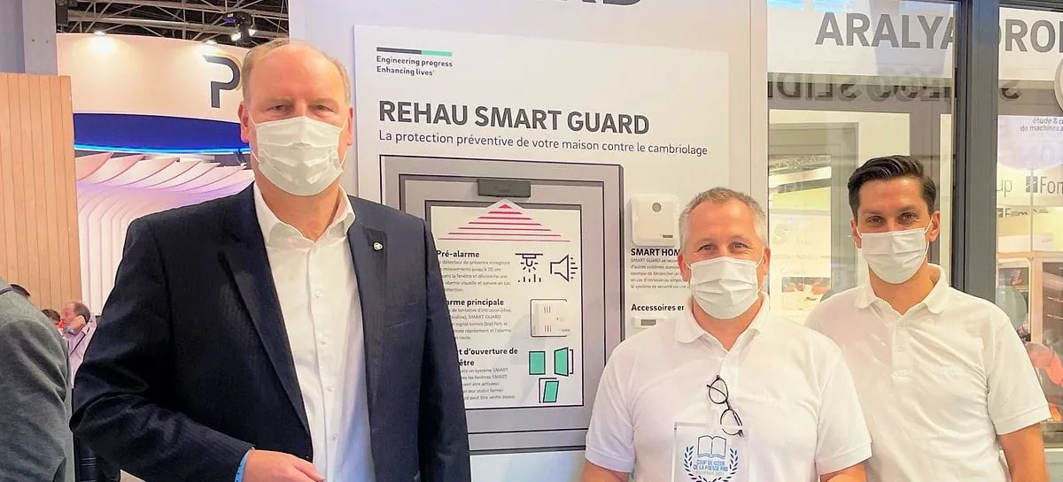 Rehau Window Solutions erhält Innovationspreis für Smart Guard