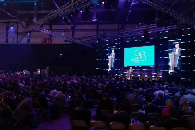 Startschuss für die Glaskonferenz ist gefallen