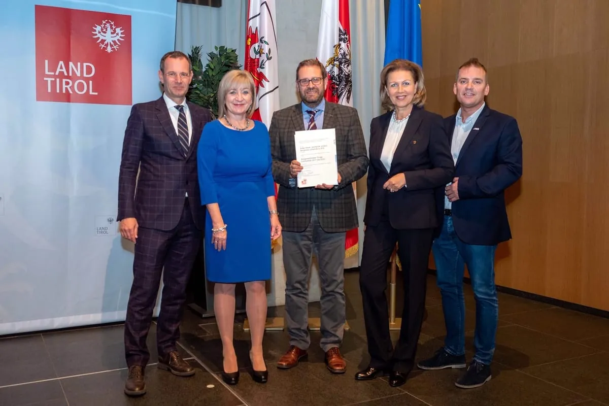 Adler als Lehrbetrieb ausgezeichnet