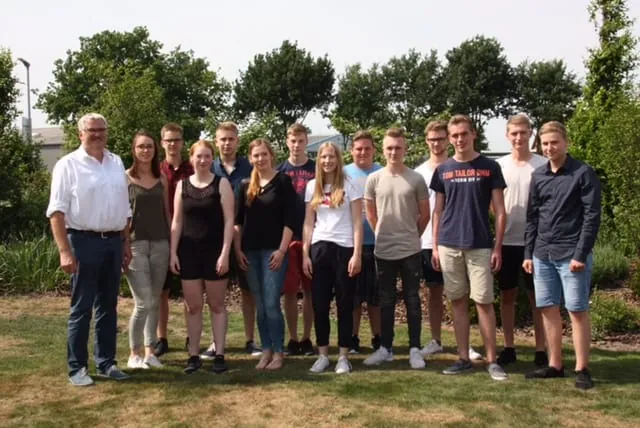 Terhalle begrüßt neue Auszubildende