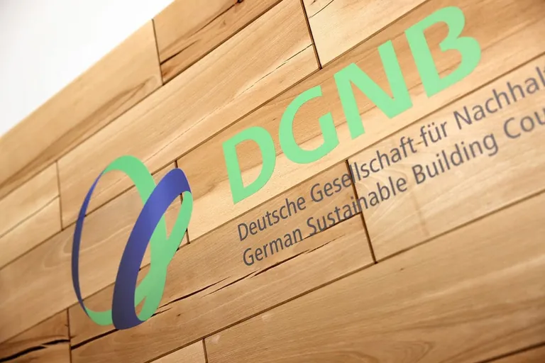 dgnb logo