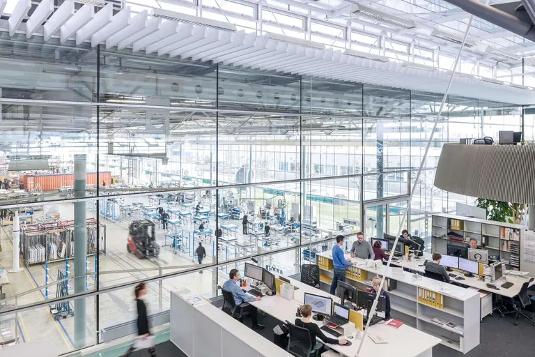 Produktionshalle von seele