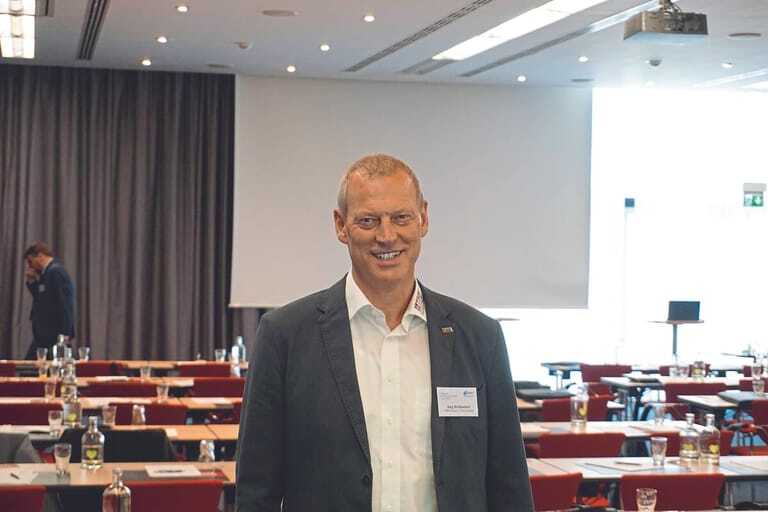 Jörg Wellendorf ist Betriebsleiter bei TMP Fenster + Türen.