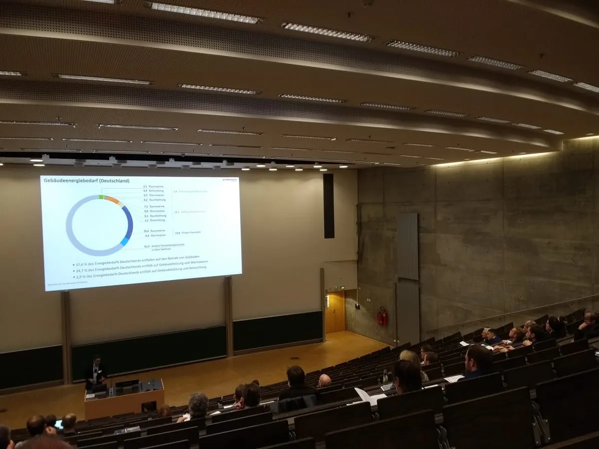 Die Zukunft des Glasbaus im Blick