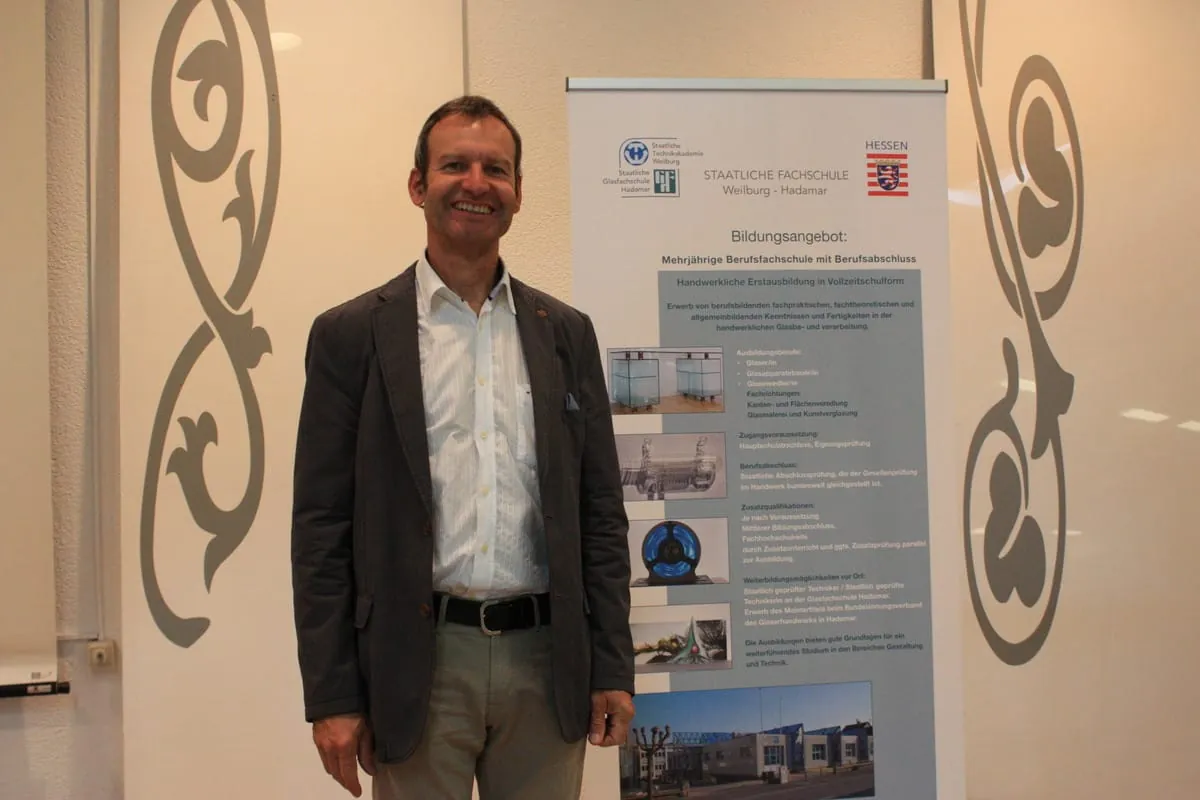 Matthias Henrich: "Bilden Sie aus."