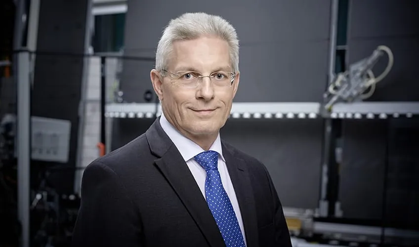 CEO Othmar Sailer verlässt Lisec
