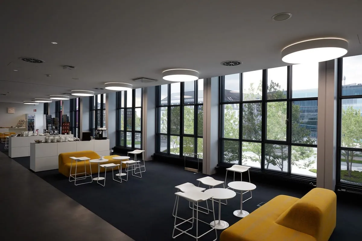 Merck: Akzente für Architekturlösungen