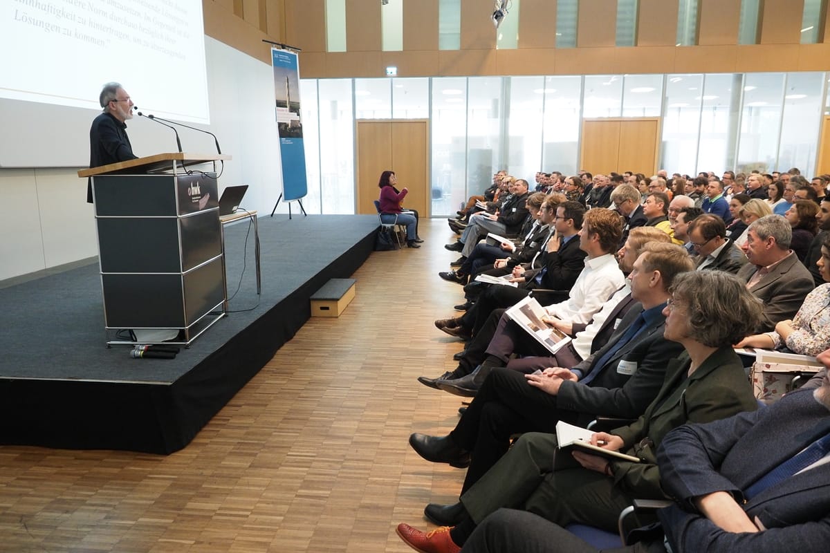 Fassade 19: Standsicherheit im Fokus