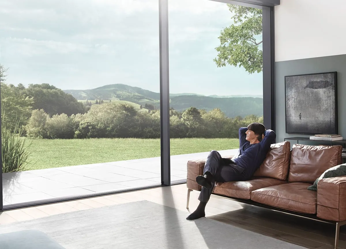 Schüco startet mit Jogi Löw als Testimonial