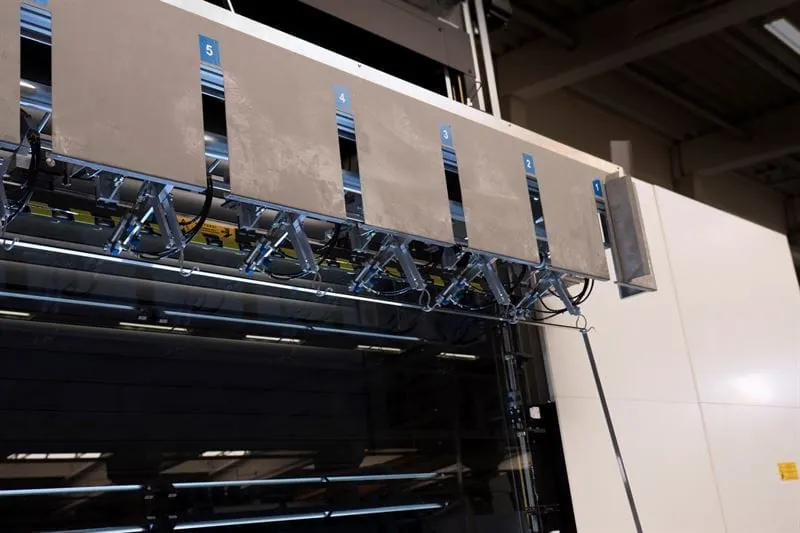 Uniglass Polska investiert in neueste Isolierglastechnologie