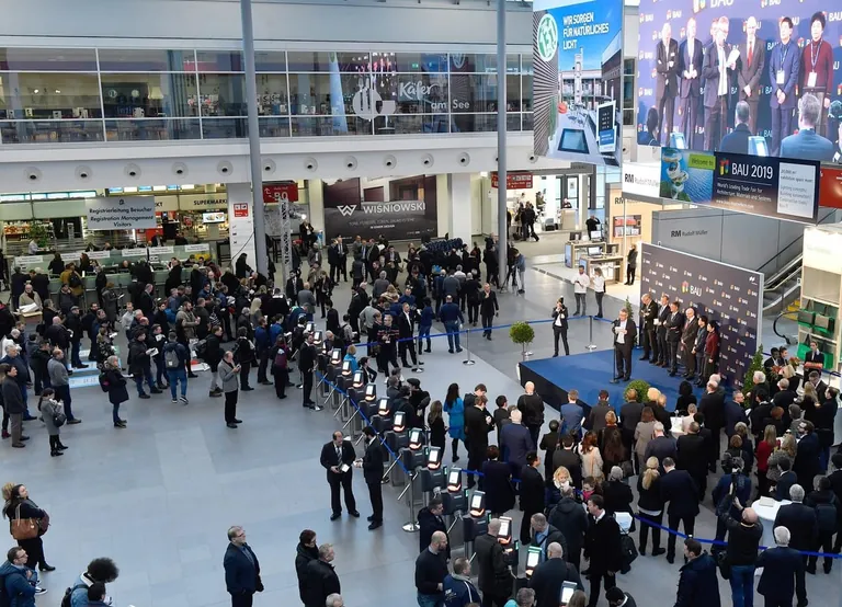 Eingangsbereich Messe Bau in M&uuml;nchen