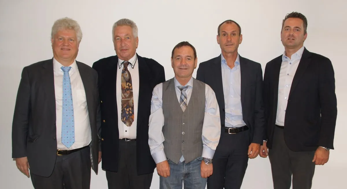 KL megla strukturiert Geschäftsführung um