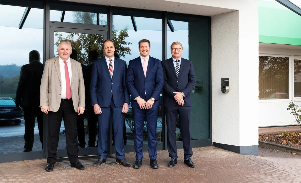 Hegla erweitert Geschäftsführung und erteilt Prokura