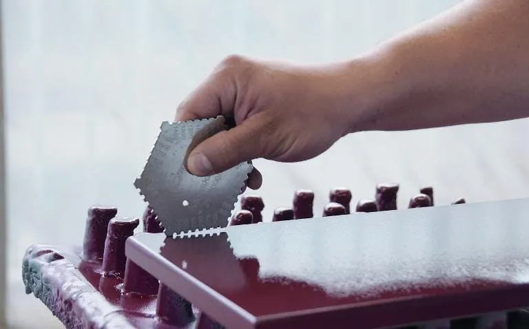 So beschichten Sie Haustüren mit einer Strukturoberfläche