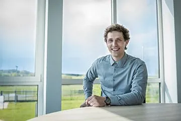 John erweitert Geschäftsführung