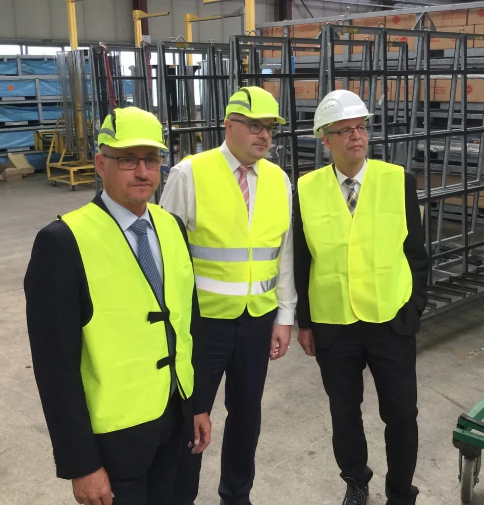 Politische Gespräche bei Saint-Gobain Glassolutions