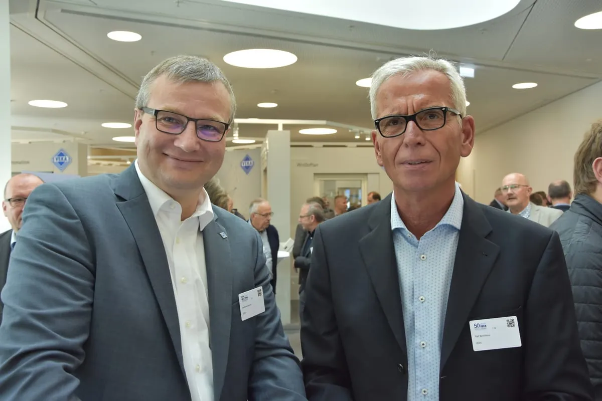 1.200 Gäste aus 50 Ländern bei Veka-Jubiläum