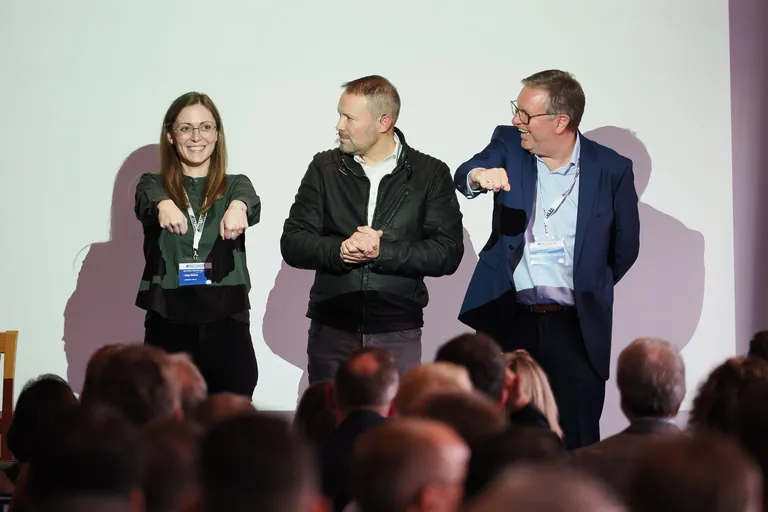 Netzwerk Fenstertage: Referent Leo Martin mit zwei G&auml;sten