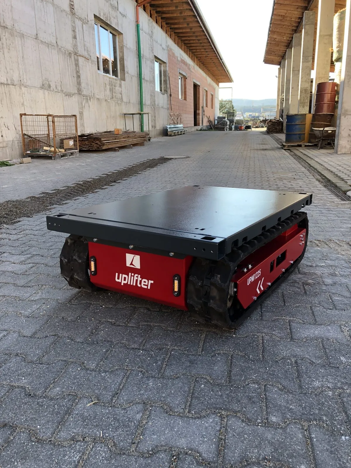 Uplifter stellt neue Raupen-Transportplattform vor