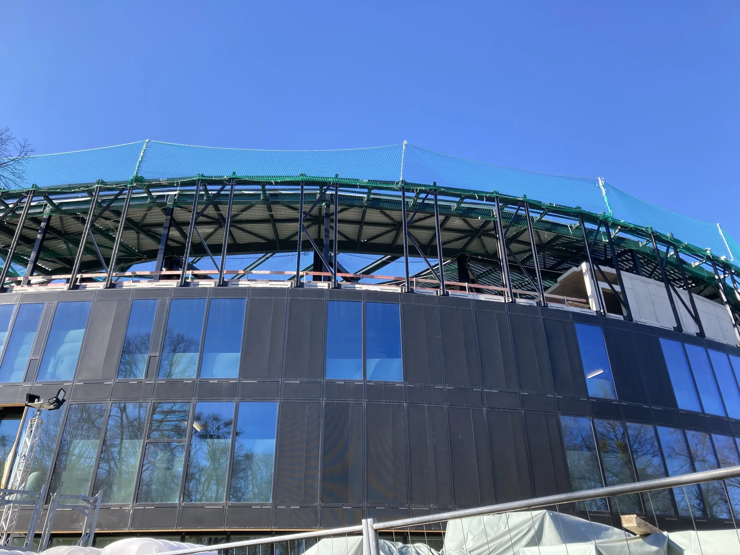 Allianz aus Gewerkschaften und Verbänden fordert Brückenstrompreis