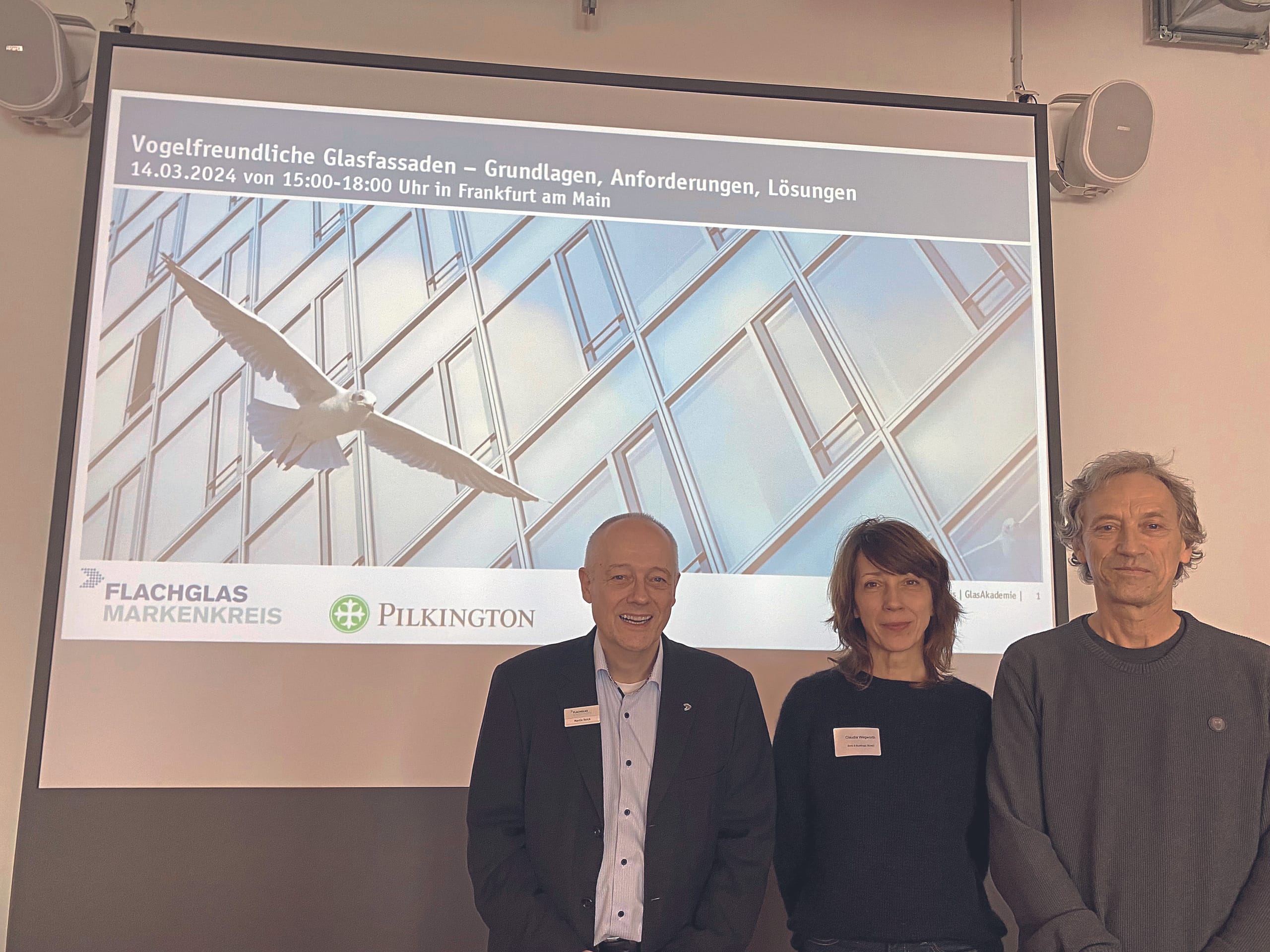 Die Referenten (v.li.): Martin Reick, Flachglas Markenkreis; Claudia Wegworth, Birds & Buildings/BUND Berlin; Martin Rössler, Biologische Station Hohenau-Ringelsdorf, Österreich.