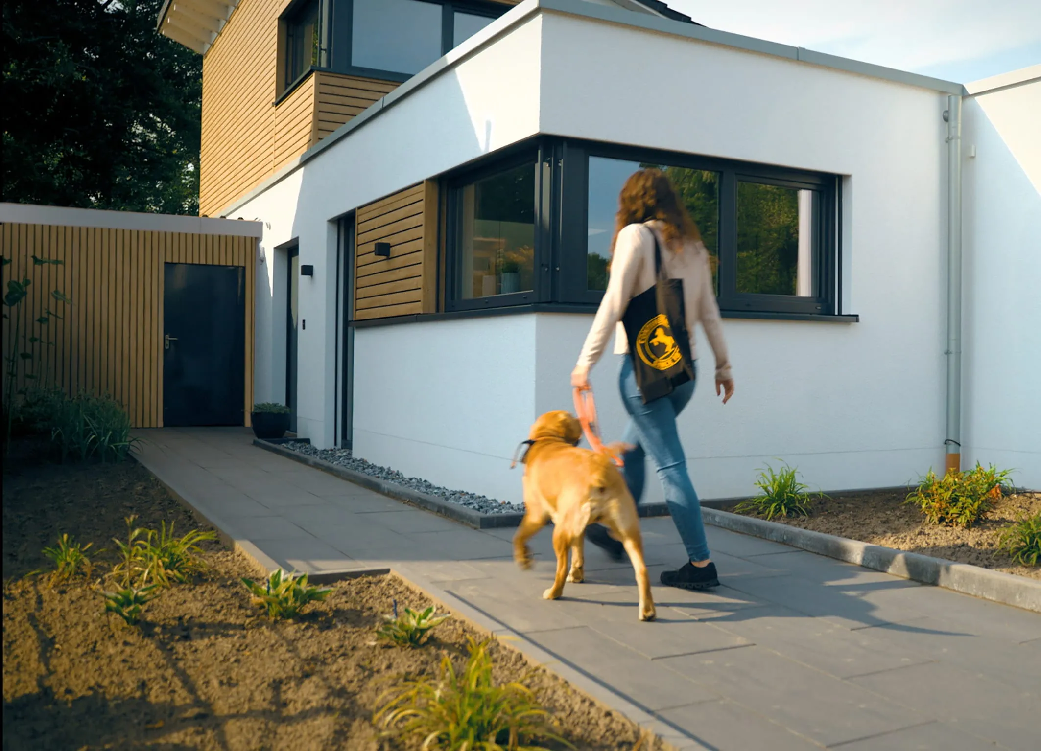 Neue Oberflächenmaterialien verbinden das Innen und Außen an Gebäuden