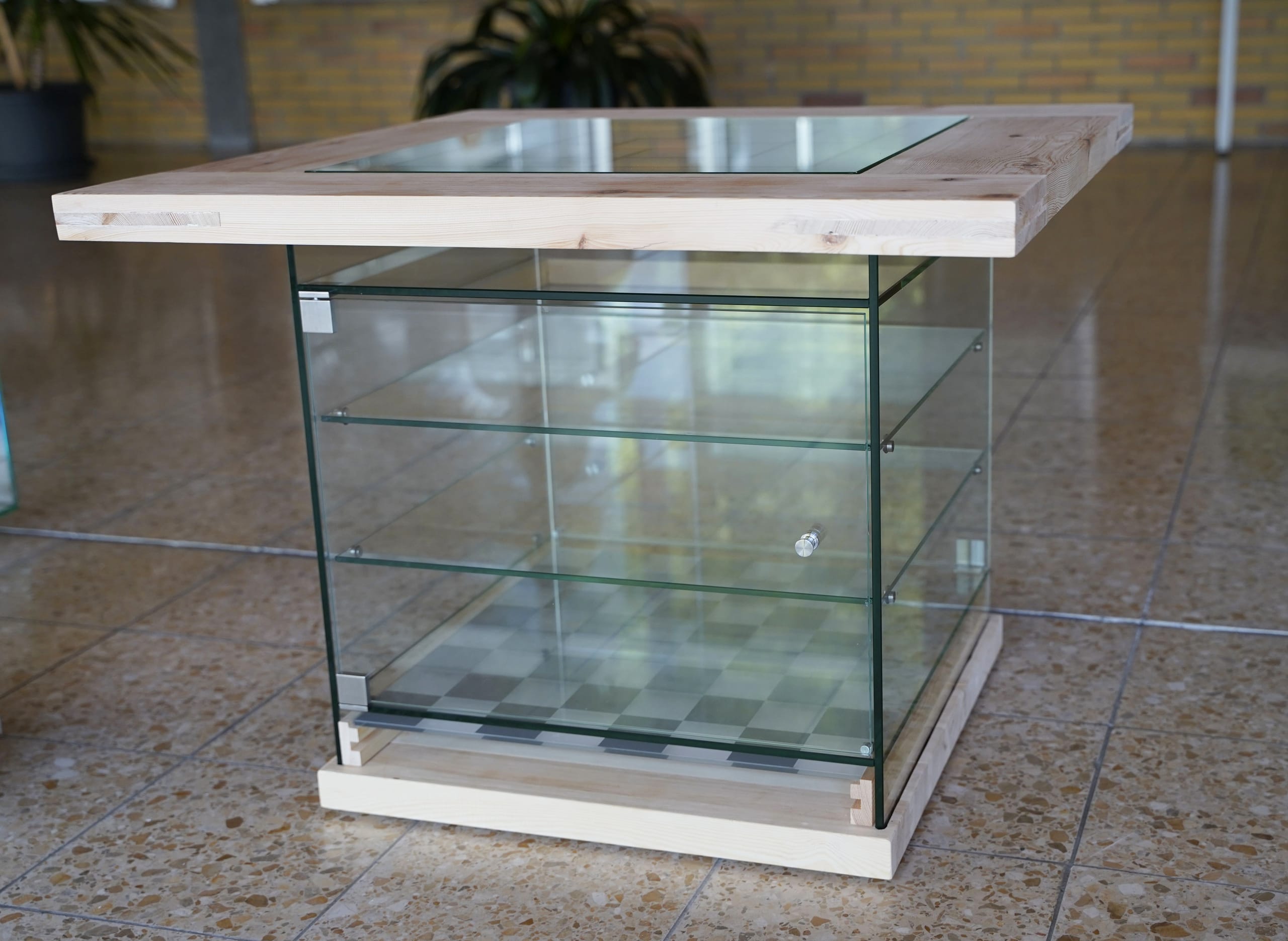 Theo Sieverding, Glasbau