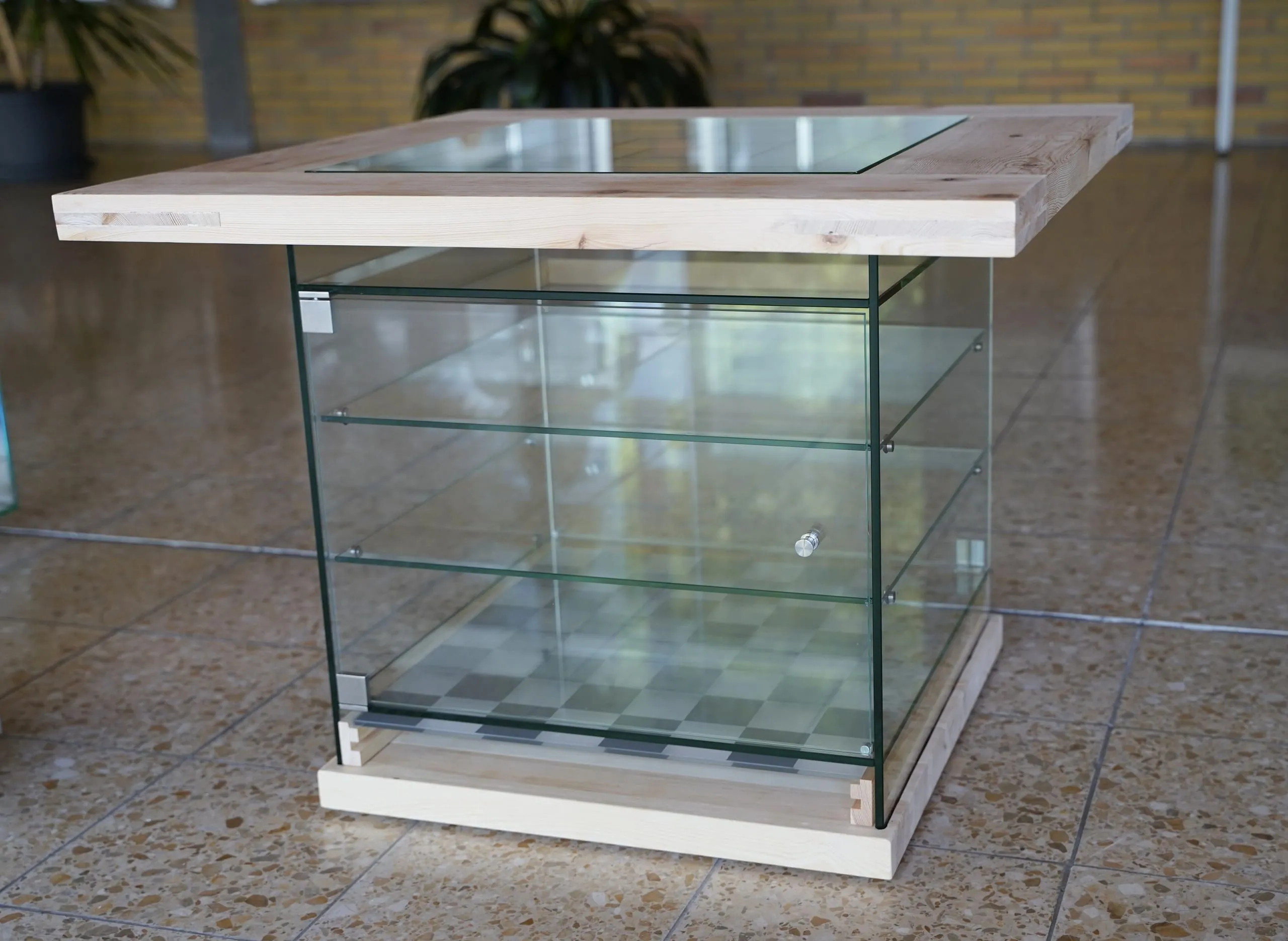 Theo Sieverding, Glasbau