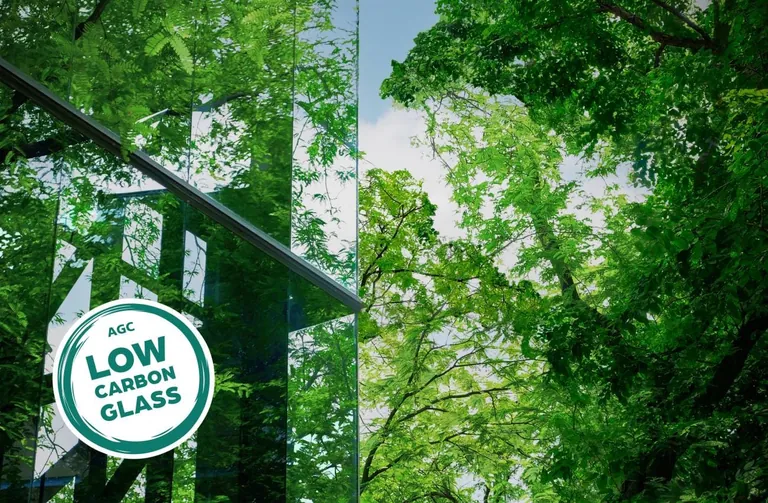 Die Integration von Low-Carbon Glass in den Herstellungsprozess hilft bei der Reduzierung von Scope 3-Emissionen.