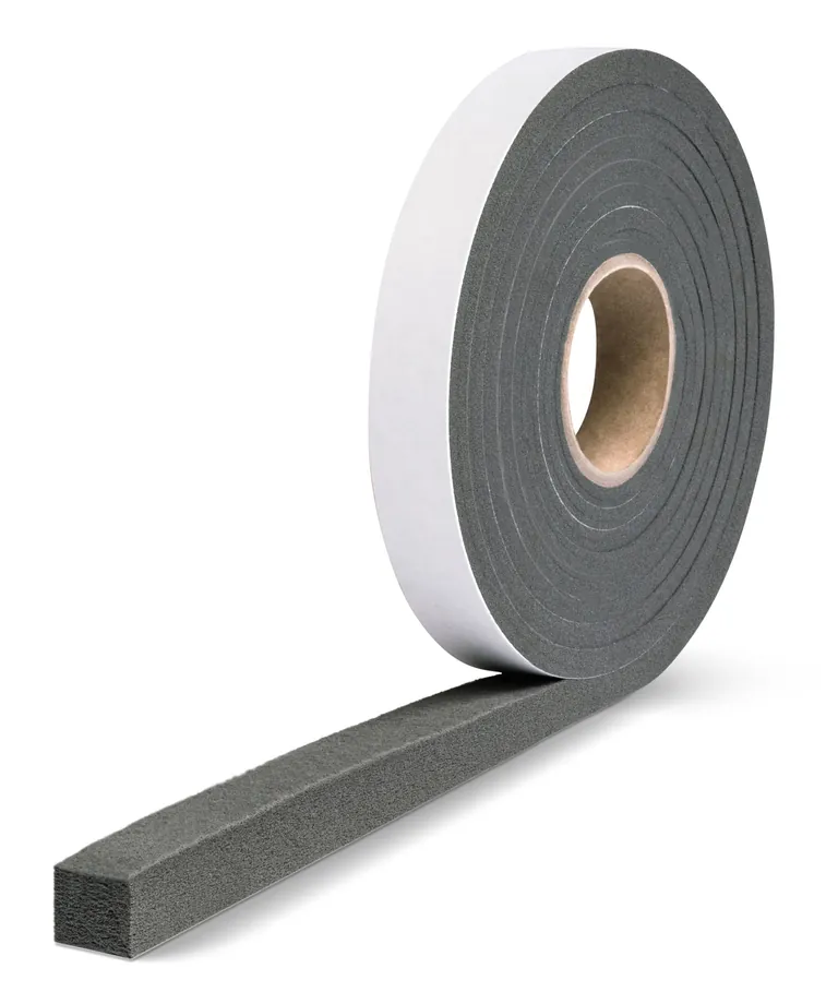 Optisch ein BG-1-Dichtband, technisch der Schritt in eine PFAS-freie Zukunft: Hanno präsentierte zur Bau sein BG1-Fugendichtband ohne PFAS.