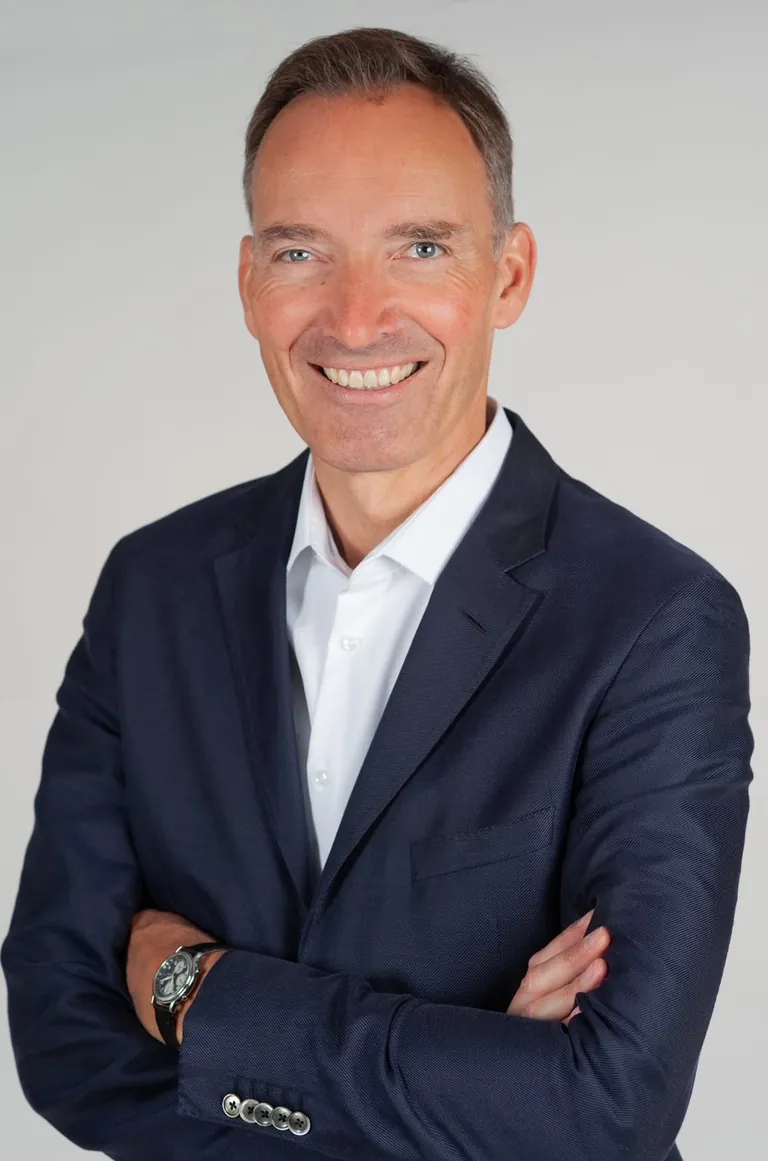 Andreas König, Sprecher der Geschäftsführung, Unternehmensgruppe Alfred Bohn: "TS-Aluminium erfüllt alle Qualitätsansprüche, die Tebau für seine Kunden an einen Partner stellt."