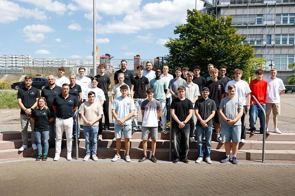 Profine begrüßt 56 neue Auszubildende