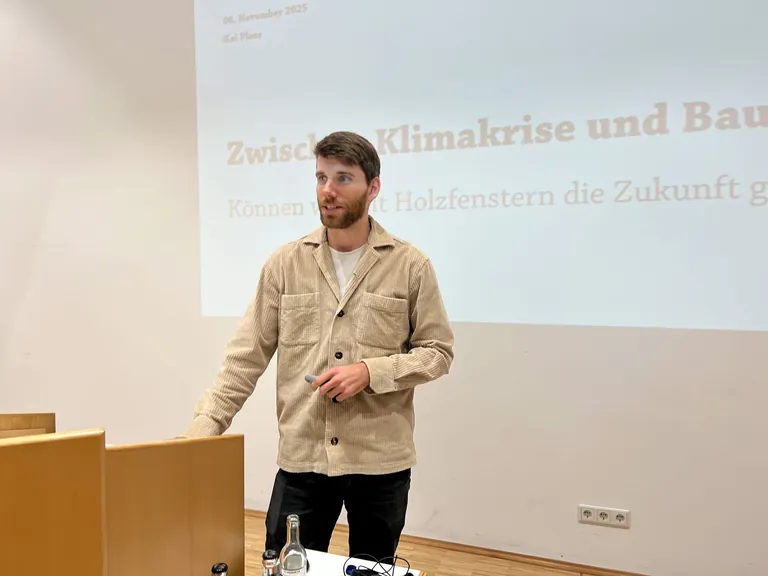 Impulsvortrag von Kai Pless vom Bundesverband Pro Holzfenster.