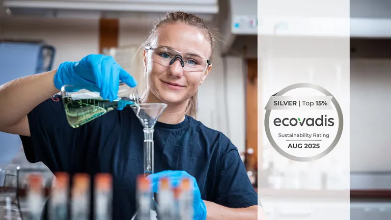 Hoppe verbesserte seine Nachhaltigkeitsbewertung deutlich und erhielt daf&uuml;r 2025 die Silbermedaille von Ecovadis.