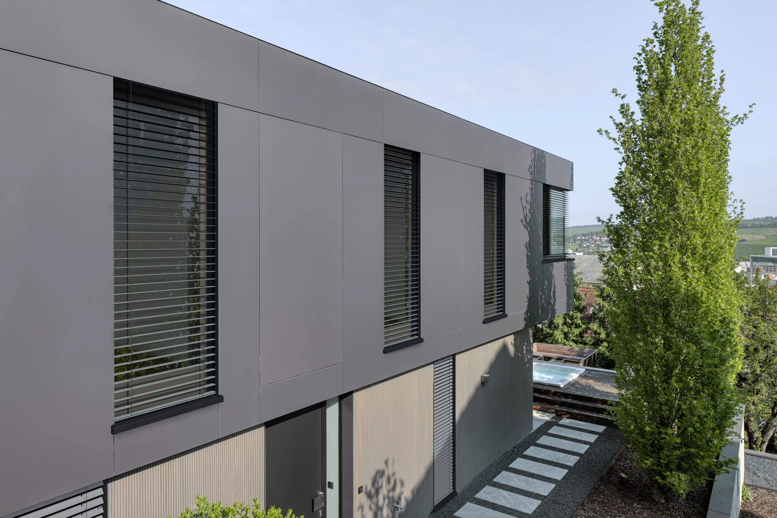 Warema: Smarter Sonnenschutz für zukunftsgerechtes Bauen